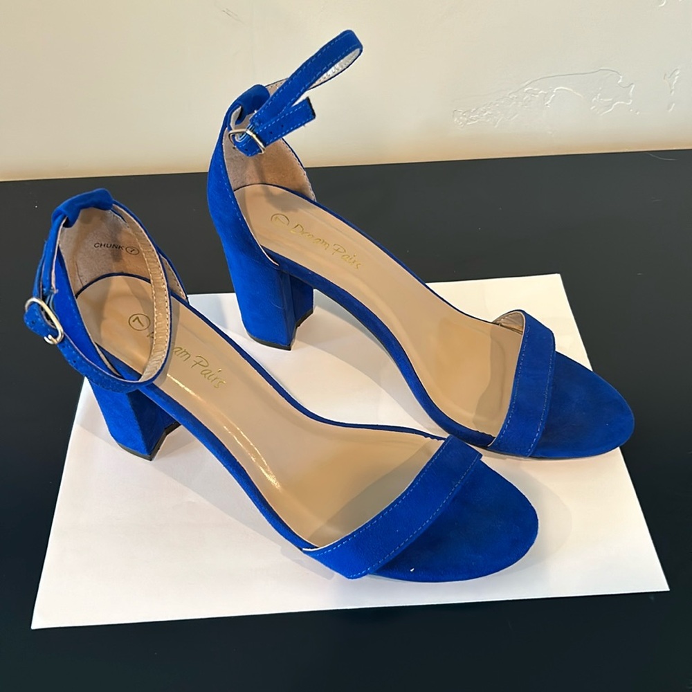 Dream Pairs-blue suede size 7-used/excellent condition worn once